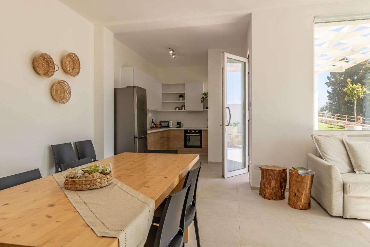 Ville Pala Luxury - Castro By Hdsalento Bagian luar foto